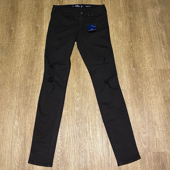 Black Hollister Jeggings (Size 7L) - Picture 2 of 3